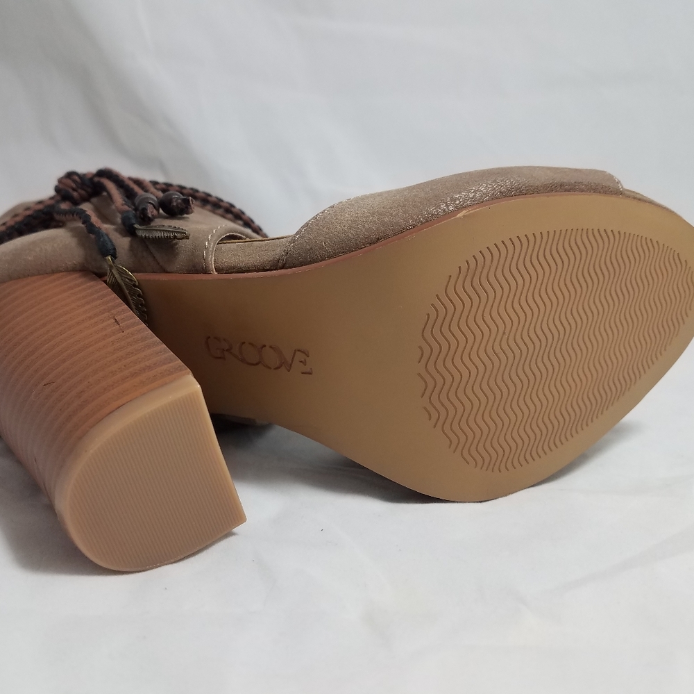 GROOVE Women's Austin Dress Sandal sz. 8.5 - Picture 5 of 7
